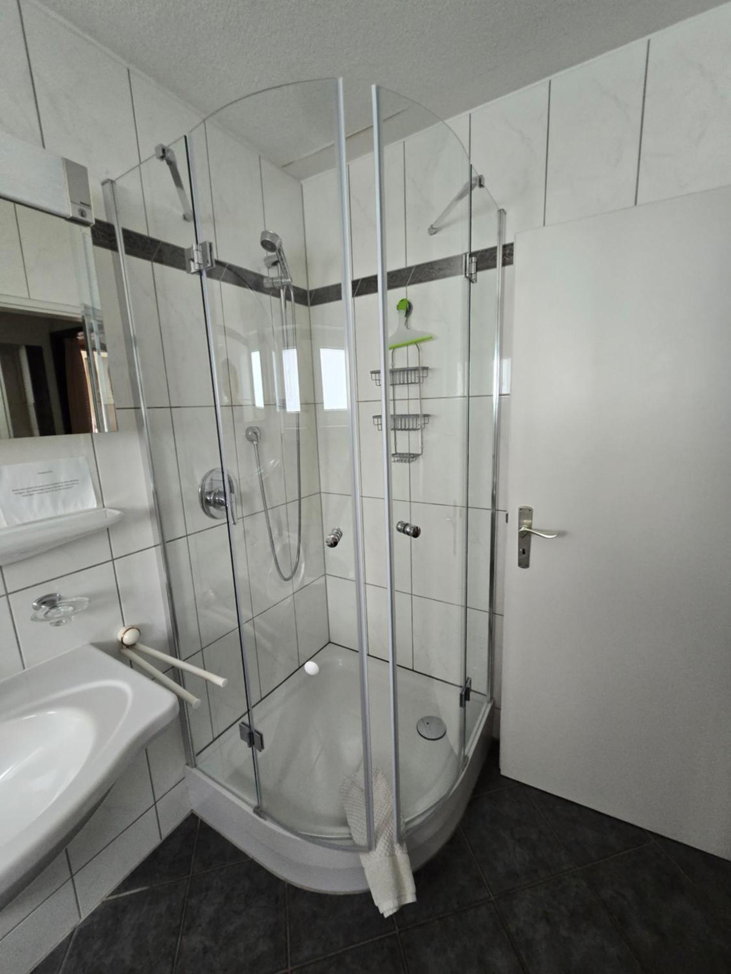 Die Gruene Oase Am Rheinsteig 2 Zkbuwc Neuwied Room photo